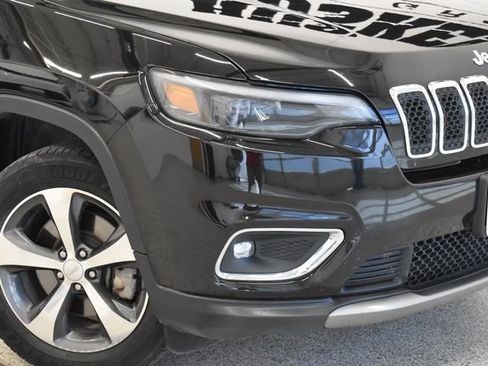 Used 2019 Jeep Cherokee Limited AWD/4WD image 31