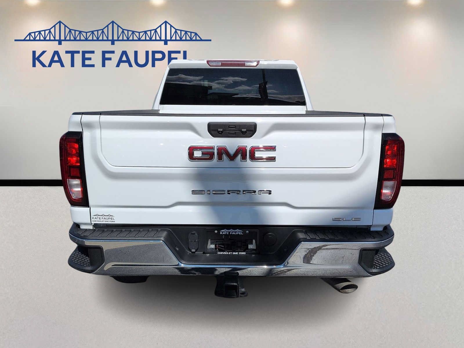 Used 2025 GMC Sierra 2500 SLE w/ SLE Convenience Package AWD/4WD image 6