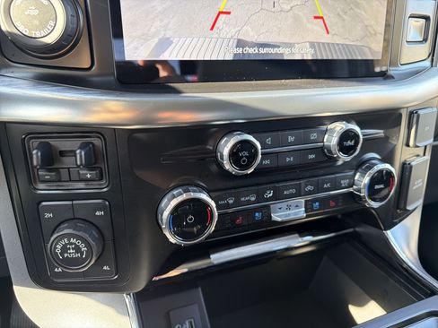 Certified 2023 Ford F150 Lariat w/ Trailer Tow Package image 22