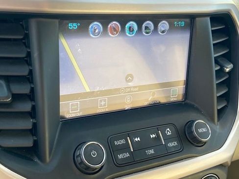 Certified 2019 GMC Acadia Denali w/ Technology Package image 11