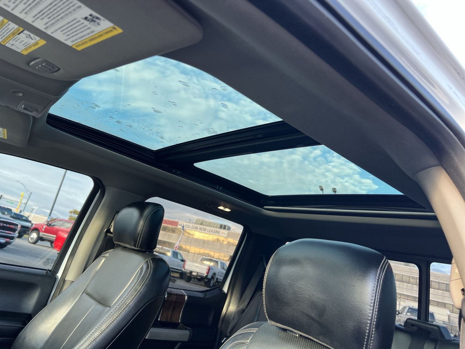 Used 2018 Ford F150 Lariat w/ Equipment Group 502A Luxury AWD/4WD image 22