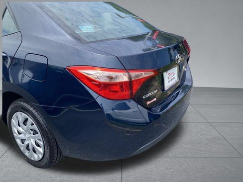 Used 2019 Toyota Corolla LE FWD image 11