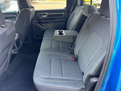 Used 2023 RAM 1500 Big Horn AWD/4WD image 36
