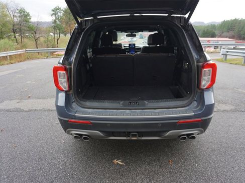 Used 2021 Ford Explorer Platinum w/ Equipment Group 601A image 18