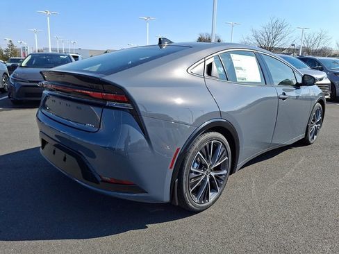 New 2026 Toyota Prius XLE image 7