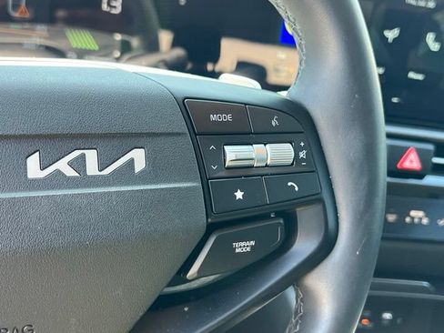 Used 2026 Kia Sportage EX AWD/4WD image 22
