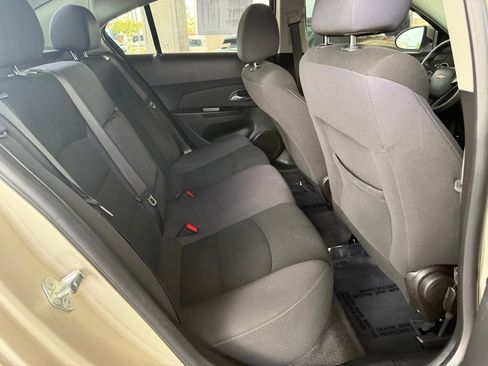 Used 2014 Chevrolet Cruze LT FWD image 26