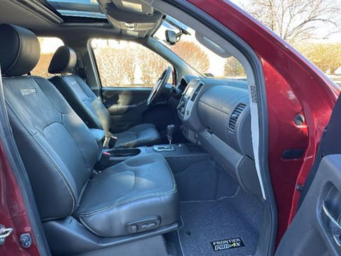 Certified 2020 Nissan Frontier PRO-4X w/ Pro-4x Utility Package image 26
