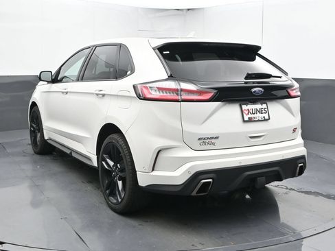 Used 2020 Ford Edge ST w/ Equipment Group 401A AWD/4WD image 10