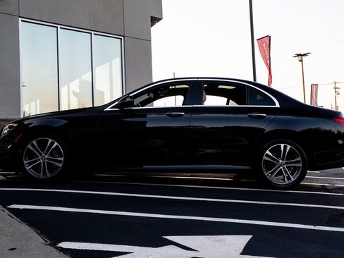 Used 2021 Mercedes-Benz E 350 Sedan image 14