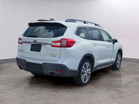 Used 2021 Subaru Ascent Limited w/ Technology Package AWD/4WD image 4