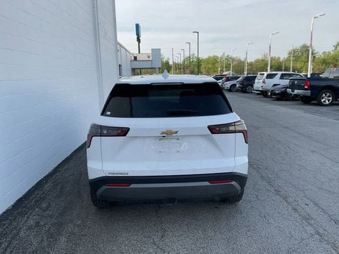 Used 2025 Chevrolet Equinox LT image 7