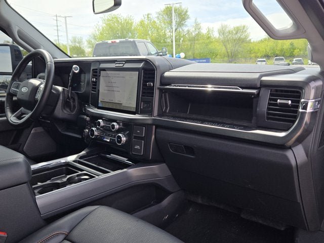 Used 2025 Ford F250 Lariat w/ Black Appearance Package AWD/4WD image 5