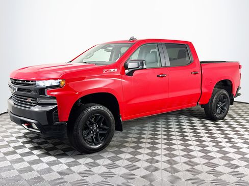 Used 2020 Chevrolet Silverado 1500 LT Trail Boss image 6