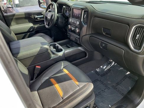 Used 2023 GMC Sierra 2500 AT4 w/ Driver Alert Package I image 17