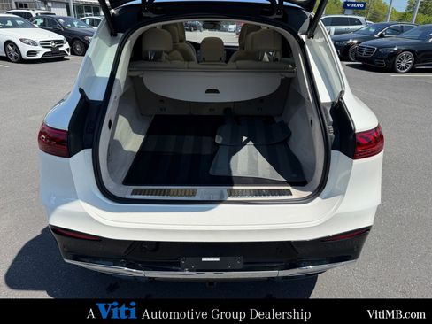 Certified 2023 Mercedes-Benz EQS 580 4MATIC SUV image 24