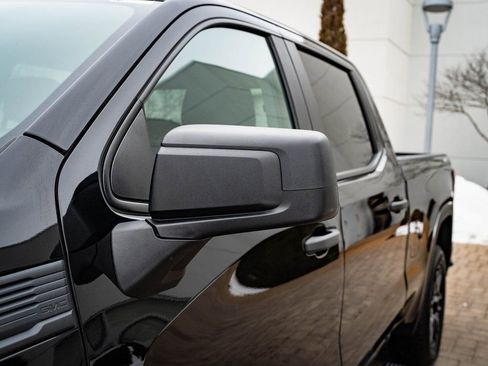 Used 2023 GMC Sierra 1500 Pro w/ Graphite Edition image 16