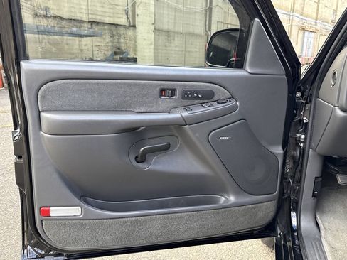 Used 2003 Chevrolet Silverado 1500 SS AWD/4WD image 69