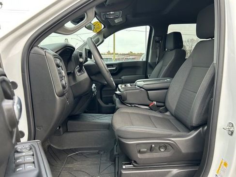 Certified 2024 Chevrolet Silverado 1500 Custom w/ LPO, Dark Essentials Package image 28