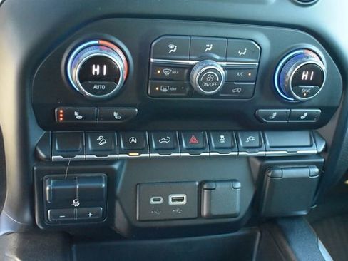 Certified 2021 Chevrolet Silverado 1500 LT Trail Boss w/ Convenience Package II image 33