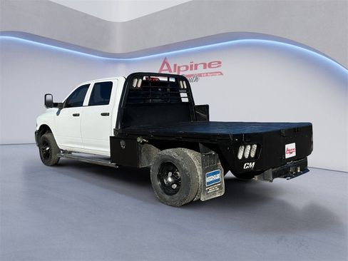 Used 2018 RAM 3500 Tradesman w/ Chrome Appearance Group image 3