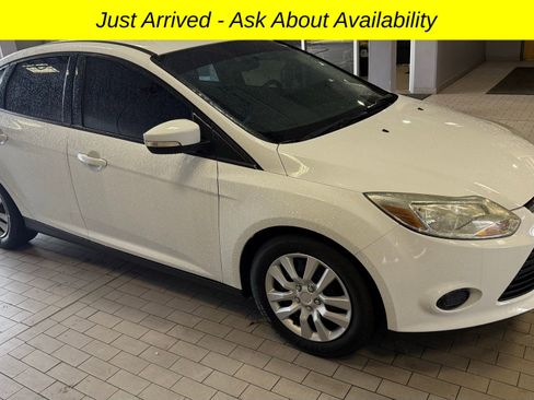 Used 2014 Ford Focus SE image 6