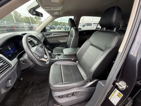 Used 2022 Volkswagen Atlas SE FWD image 27