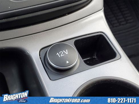 Used 2015 Ford Escape SE image 23