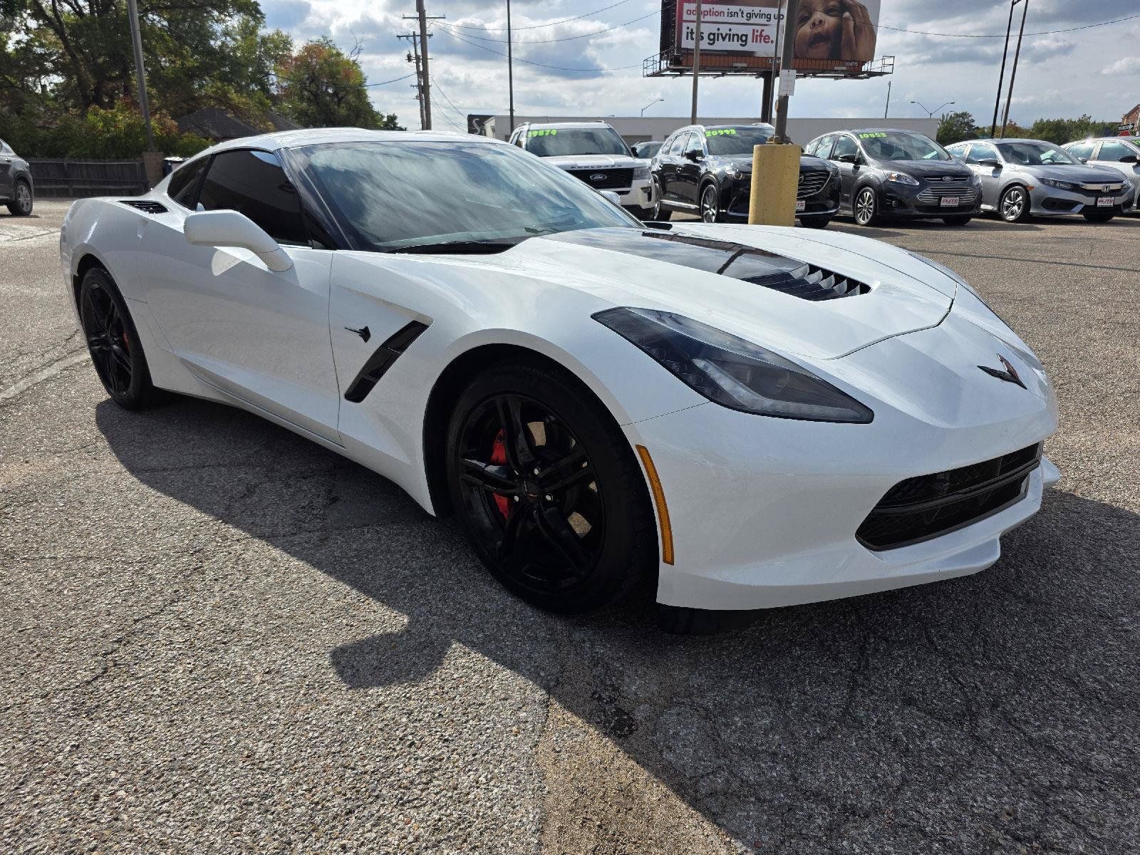 Used 2016 Chevrolet Corvette Stingray Coupe w/ 2LT Preferred Equipment Group RWD image 3