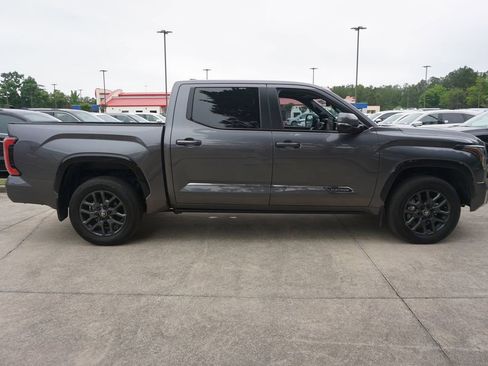Used 2025 Toyota Tundra Platinum AWD/4WD image 24
