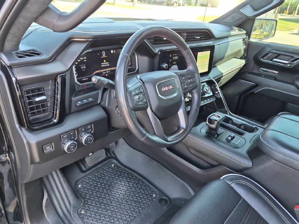 Used 2023 GMC Sierra 1500 AT4X AWD/4WD image 9