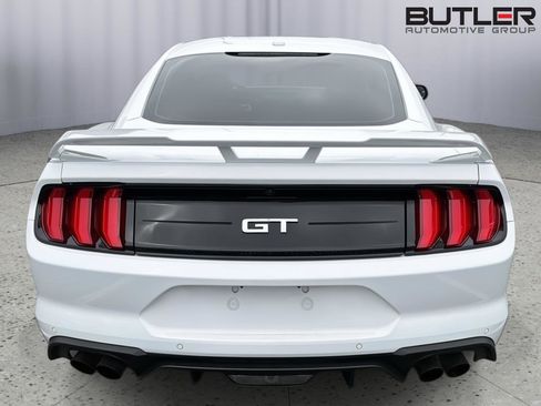 Used 2018 Ford Mustang GT Premium w/ GT Performance Package RWD image 9