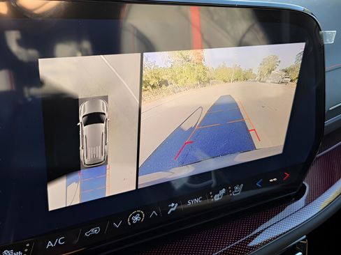 New 2026 Chevrolet Traverse RS w/ LPO, Floor Liner Package image 8