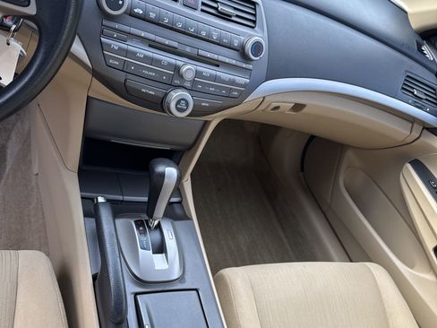 Used 2012 Honda Accord LX image 13