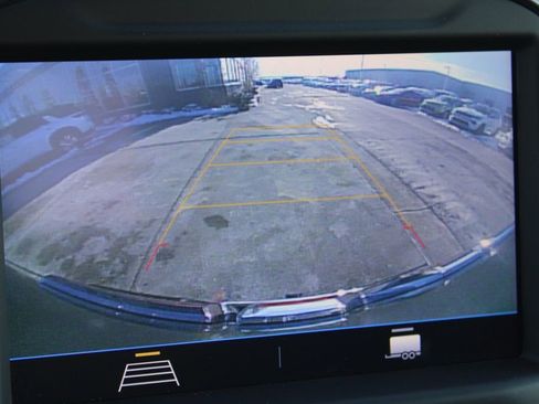 Used 2022 GMC Sierra 1500 SLE w/ X31 Off-Road Package image 36