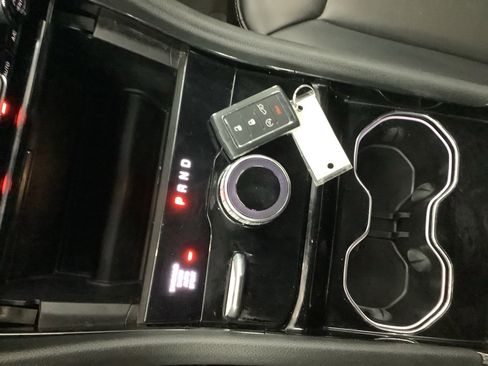 Used 2023 Jeep Grand Cherokee L Limited image 22