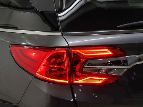 Used 2019 Honda Odyssey EX-L image 7