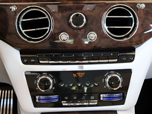 New 2026 Rolls-Royce Ghost AWD/4WD image 19