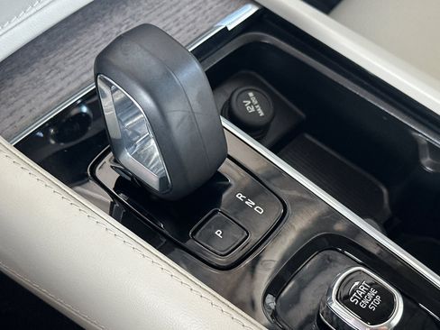 Certified 2023 Volvo XC90 T8 Plus w/ Protection Package Premier AWD/4WD image 26