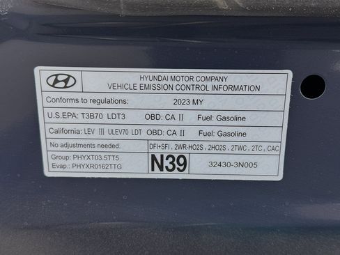 Used 2023 Genesis GV80 3.5T w/ Winter Weather Package AWD/4WD image 22