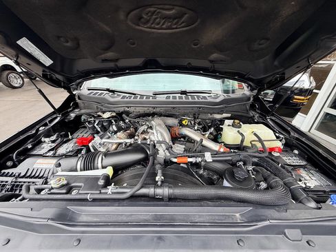 Used 2025 Ford F450 Platinum w/ Platinum Plus Package image 46