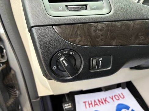 Used 2016 Dodge Grand Caravan SXT w/ Rear Park Assist Package image 31