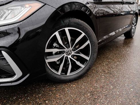 New 2026 Volkswagen Jetta SE image 6