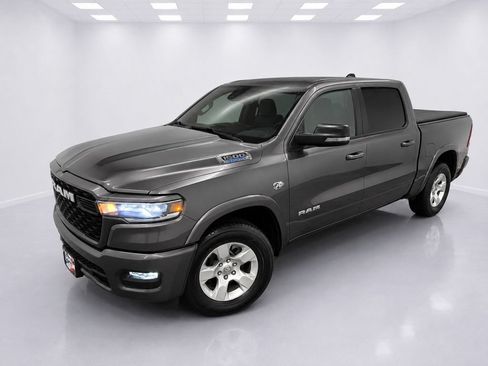 Used 2026 RAM 1500 Big Horn AWD/4WD image 5