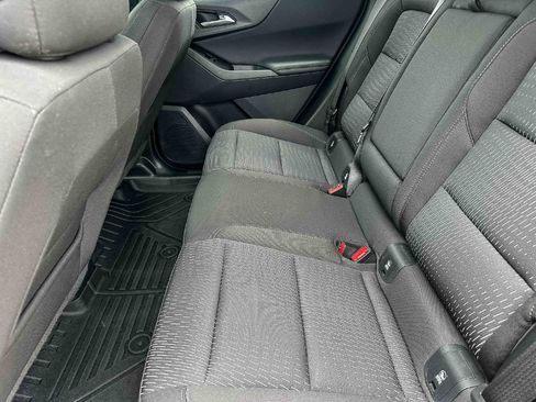 Used 2026 Chevrolet Equinox LT FWD image 18
