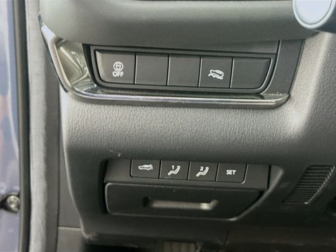 Used 2021 MAZDA CX-30 AWD 2.5 S w/ Premium Package image 17