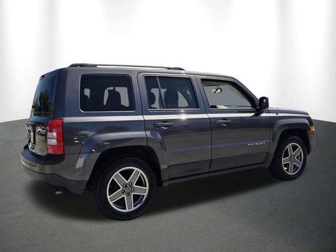 Used 2016 Jeep Patriot Sport w/ Power Value Group FWD image 8