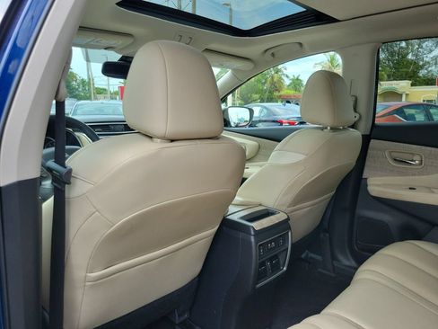 Certified 2022 Nissan Murano SL w/ SL Moonroof Package FWD image 10