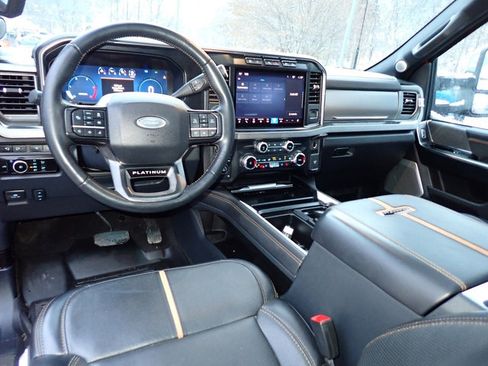 Used 2024 Ford F350 Platinum w/ Tremor Off-Road Package image 21