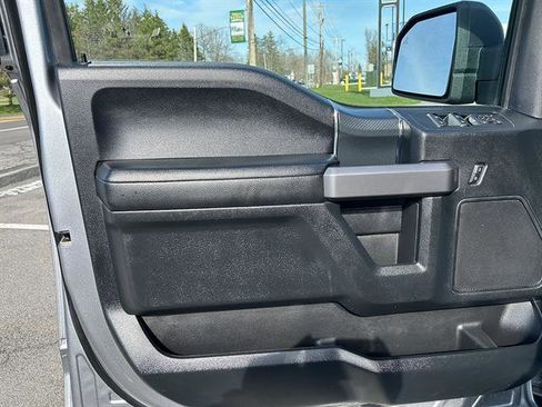 Used 2020 Ford F150 XLT w/ Equipment Group 302A Luxury AWD/4WD image 14